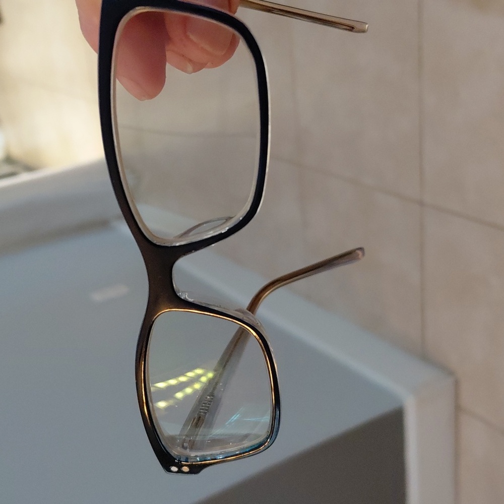 Square Frame Thin Black Border Prescription Glasses - Picture 4 of 8
